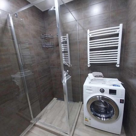 Sol'S M2 White Modern Apartments Tbilisi Eksteriør billede