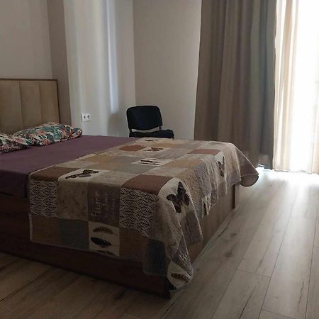 Sol'S M2 White Modern Apartments Tbilisi Eksteriør billede