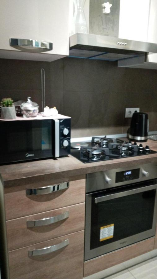 Sol'S M2 White Modern Apartments Tbilisi Eksteriør billede