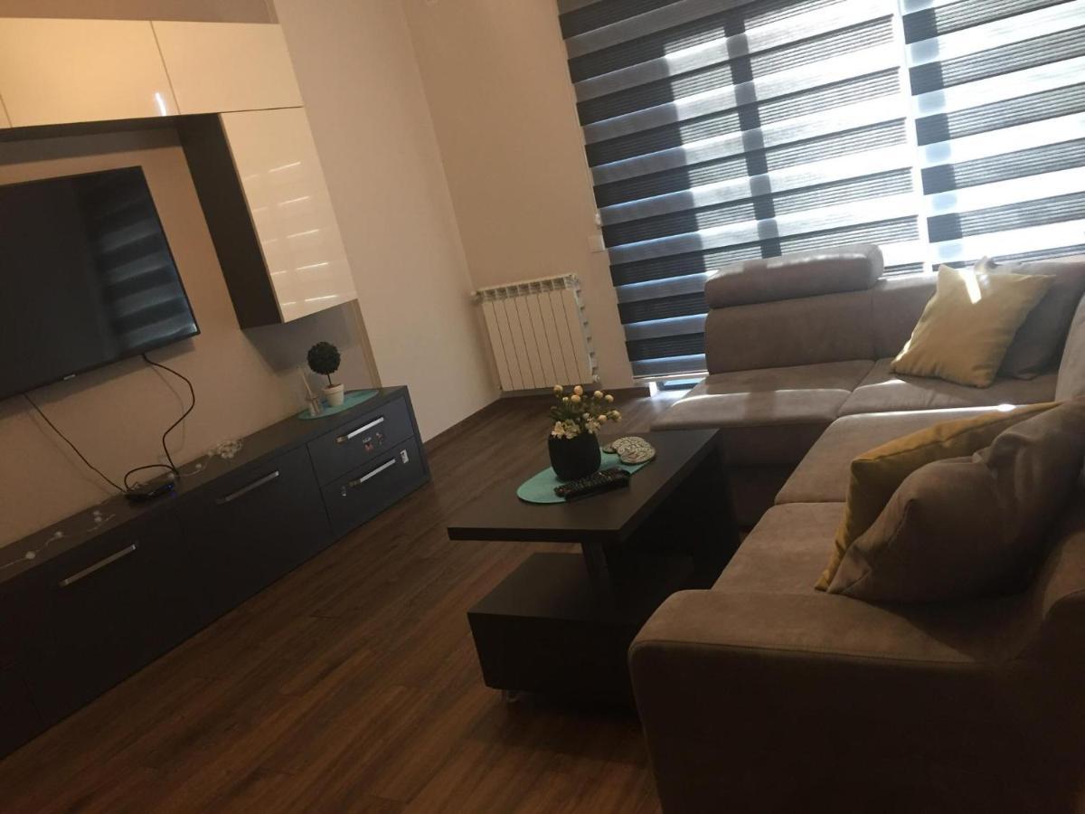 Sol'S M2 White Modern Apartments Tbilisi Eksteriør billede