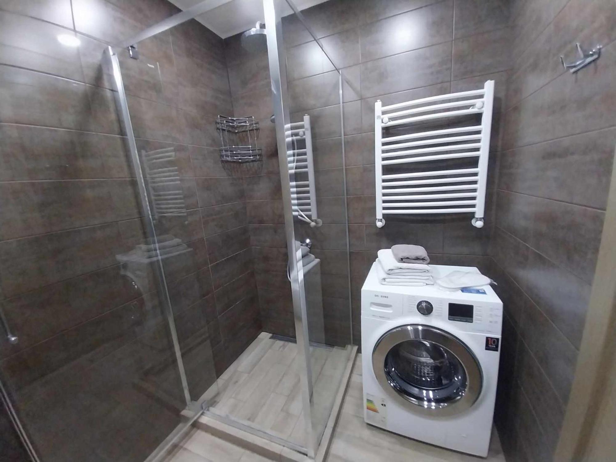 Sol'S M2 White Modern Apartments Tbilisi Eksteriør billede