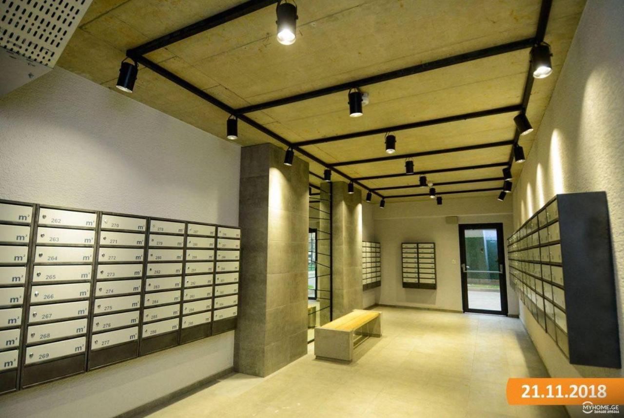 Sol'S M2 White Modern Apartments Tbilisi Eksteriør billede