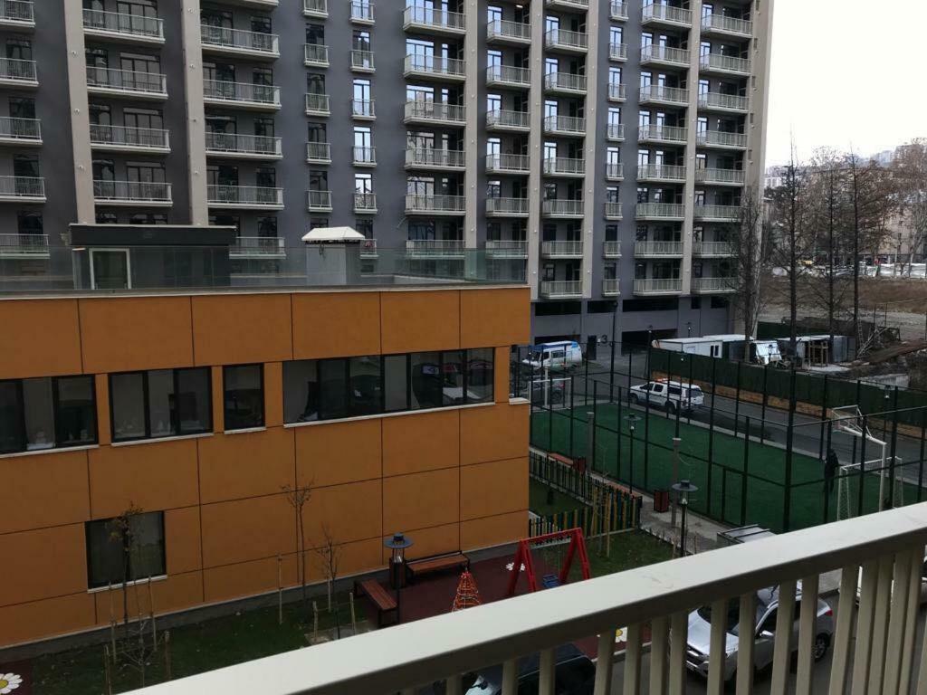 Sol'S M2 White Modern Apartments Tbilisi Eksteriør billede
